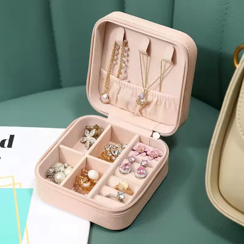 LuxeVault™ Travel Jewellery Organizer