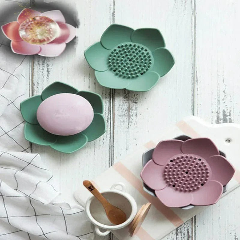 Silicone Lotus Soap Holder – Self-Draining Soap Dish